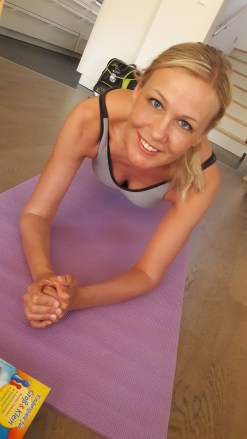 2017-05-28-19-51-58-216