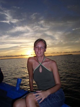 OLYMPUS DIGITAL CAMERA