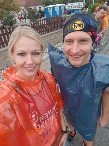 2018-09-23-15-49-19-676